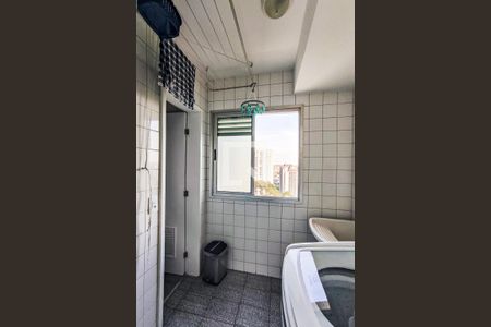 Apartamento à venda com 68m², 3 quartos e 2 vagas Apartamento à venda com 68m², 3 quartos e 2 vagasÁrea de Serviço