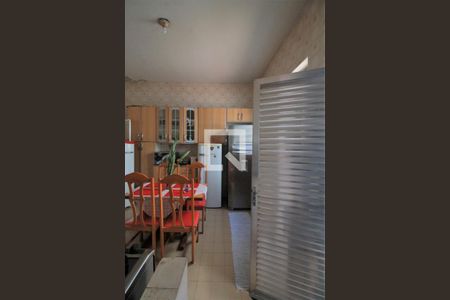 Casa à venda com 450m², 5 quartos e 2 vagasCozinha 2