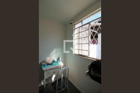 Casa à venda com 450m², 5 quartos e 2 vagasEscritório