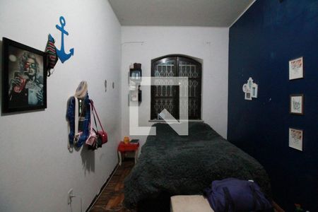 Casa à venda com 450m², 5 quartos e 2 vagasQuarto 3