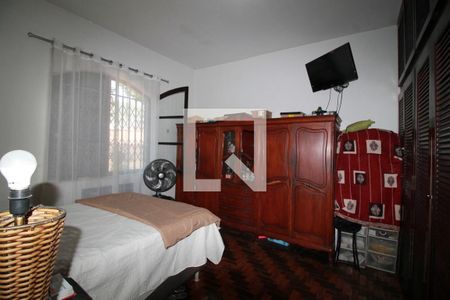 Casa à venda com 450m², 5 quartos e 2 vagasQuarto 5 - Suíte