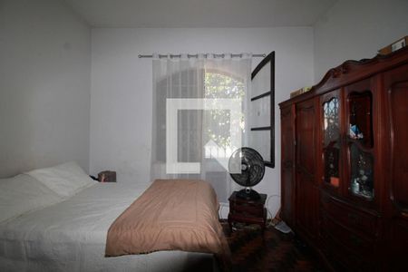 Casa à venda com 450m², 5 quartos e 2 vagasQuarto 5 - Suíte