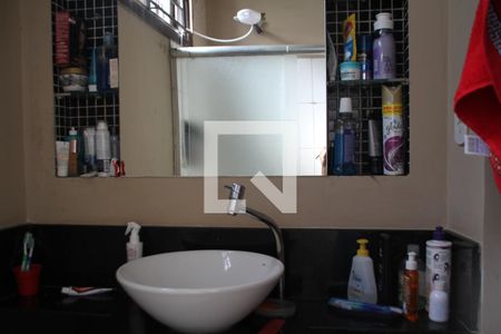 Casa à venda com 350m², 4 quartos e 3 vagasBanheiro