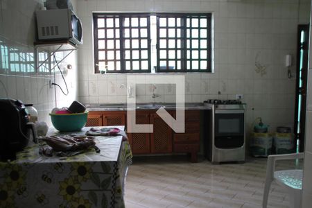 Casa à venda com 350m², 4 quartos e 3 vagasCozinha