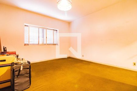 Casa para alugar com 379m², 5 quartos e 2 vagasQuarto 1