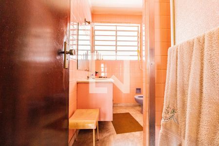 Casa para alugar com 379m², 5 quartos e 2 vagasBanheiro da Suíte 1