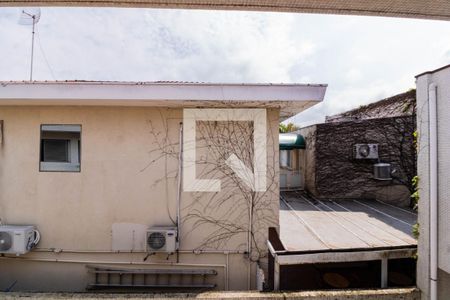 Casa para alugar com 379m², 5 quartos e 2 vagasVista da suíte