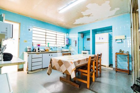 Casa para alugar com 379m², 5 quartos e 2 vagasCozinha