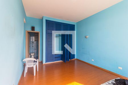 Apartamento à venda com 205m², 3 quartos e 1 vaga Apartamento à venda com 205m², 3 quartos e 1 vagaSuite