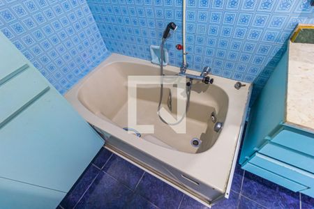 Apartamento à venda com 205m², 3 quartos e 1 vaga Apartamento à venda com 205m², 3 quartos e 1 vagaDetalhe do Banheiro da Suite