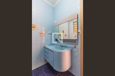 Apartamento à venda com 205m², 3 quartos e 1 vaga Apartamento à venda com 205m², 3 quartos e 1 vagaBanheiro