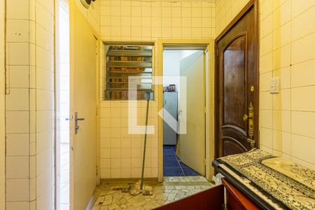 Apartamento à venda com 205m², 3 quartos e 1 vaga Apartamento à venda com 205m², 3 quartos e 1 vagaÁrea de Serviço
