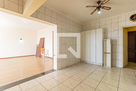 Apartamento à venda com 205m², 3 quartos e 1 vaga Apartamento à venda com 205m², 3 quartos e 1 vagaCozinha