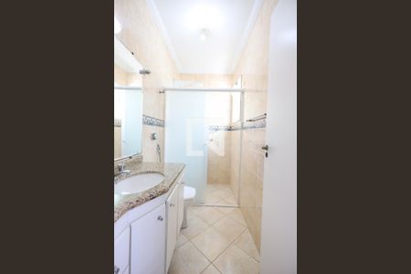 Casa à venda com 185m², 3 quartos e 4 vagas Casa à venda com 185m², 3 quartos e 4 vagasSuíte 3 Banheiro
