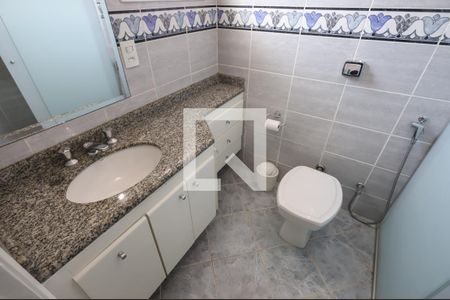 Casa à venda com 185m², 3 quartos e 4 vagas Casa à venda com 185m², 3 quartos e 4 vagasSuíte 2 Banheiro