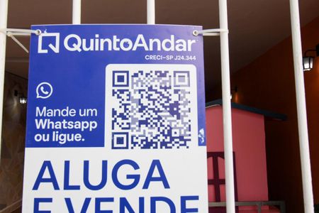 Casa à venda com 125m², 2 quartos e 2 vagas Casa à venda com 125m², 2 quartos e 2 vagasPlaca