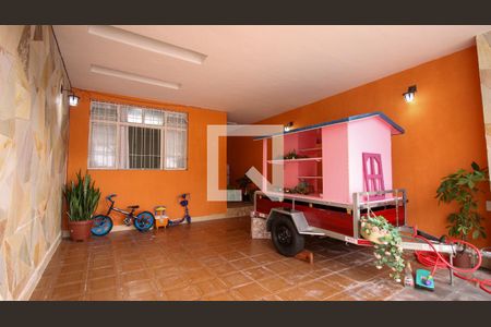 Casa à venda com 125m², 2 quartos e 2 vagas Casa à venda com 125m², 2 quartos e 2 vagasGaragem