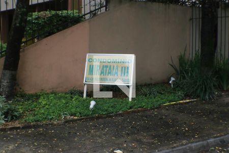 Apartamento à venda com 44m², 2 quartos e 2 vagasFachada e portaria