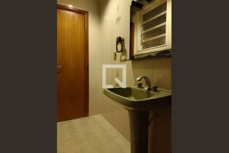 Apartamento para alugar com 120m², 3 quartos e 2 vagas Apartamento para alugar com 120m², 3 quartos e 2 vagasBanheiro Social