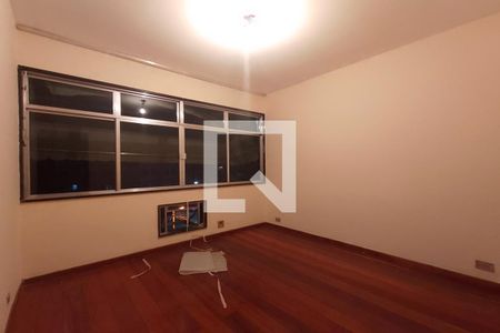 Quarto 1 de apartamento para alugar com 3 quartos, 120m² em Jardim Guanabara, Rio de Janeiro
