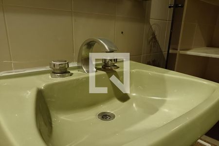 Apartamento para alugar com 120m², 3 quartos e 2 vagas Apartamento para alugar com 120m², 3 quartos e 2 vagasBanheiro Social
