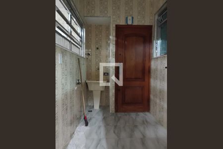 Apartamento para alugar com 120m², 3 quartos e 2 vagas Apartamento para alugar com 120m², 3 quartos e 2 vagasÁrea de Serviço
