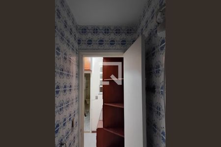 Apartamento para alugar com 120m², 3 quartos e 2 vagas Apartamento para alugar com 120m², 3 quartos e 2 vagasBanheiro de Serviço