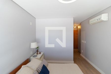 Casa de condomínio à venda com 184m², 3 quartos e 4 vagas Casa de condomínio à venda com 184m², 3 quartos e 4 vagasSuite 02