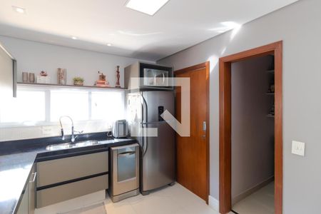 Casa de condomínio à venda com 184m², 3 quartos e 4 vagas Casa de condomínio à venda com 184m², 3 quartos e 4 vagasCozinha