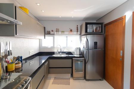 Casa de condomínio à venda com 184m², 3 quartos e 4 vagas Casa de condomínio à venda com 184m², 3 quartos e 4 vagasCozinha