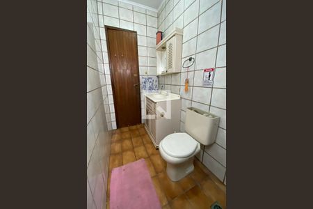 Casa para alugar com 177m², 5 quartos e 1 vagaBanheiro