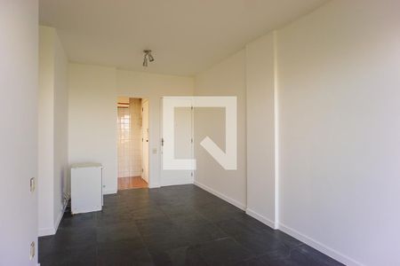 Sala de apartamento à venda com 3 quartos, 77m² em Barra da Tijuca, Rio de Janeiro