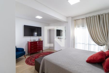 Casa à venda com 130m², 3 quartos e 2 vagasSuíte