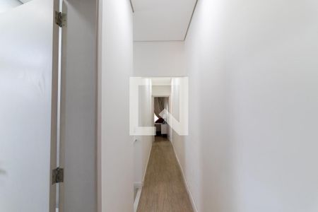 Casa à venda com 130m², 3 quartos e 2 vagasCorredor dos Quartos