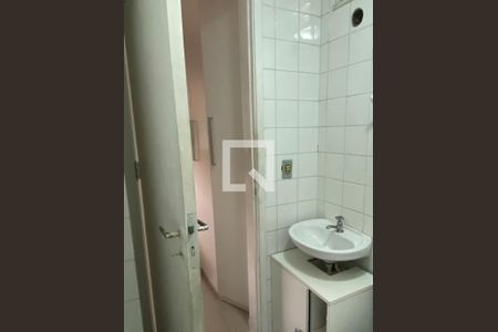 Apartamento à venda com 88m², 2 quartos e 1 vaga Apartamento à venda com 88m², 2 quartos e 1 vagaBanheiro da Suíte