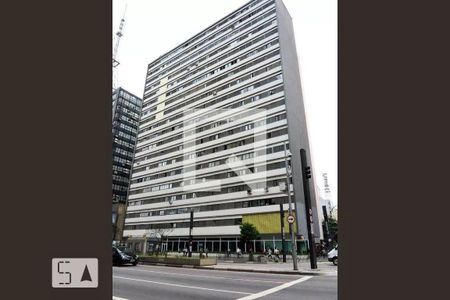 Apartamento para alugar com 104m², 2 quartos e sem vaga Apartamento para alugar com 104m², 2 quartos e sem vagaFachada