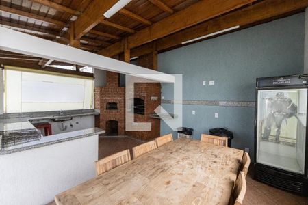Apartamento à venda com 130m², 3 quartos e 3 vagas Apartamento à venda com 130m², 3 quartos e 3 vagasÁrea comum - Churrasqueira