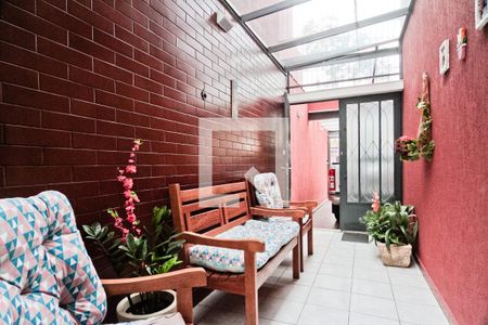 Casa à venda com 250m², 4 quartos e 2 vagas Casa à venda com 250m², 4 quartos e 2 vagasQuintal