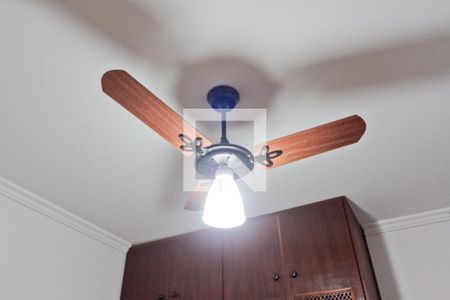 Casa à venda com 250m², 4 quartos e 2 vagas Casa à venda com 250m², 4 quartos e 2 vagasQuarto 2