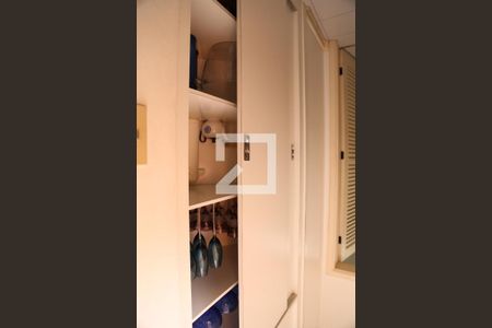 Apartamento para alugar com 120m², 2 quartos e 1 vagaArmario