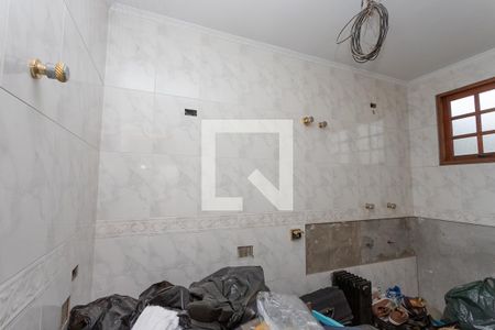 Casa à venda com 431m², 4 quartos e 8 vagas Casa à venda com 431m², 4 quartos e 8 vagasBanheiro do quarto 3 suíte