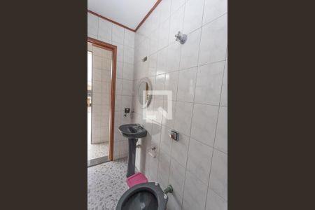 Casa à venda com 431m², 4 quartos e 8 vagas Casa à venda com 431m², 4 quartos e 8 vagasBanheiro de serviço