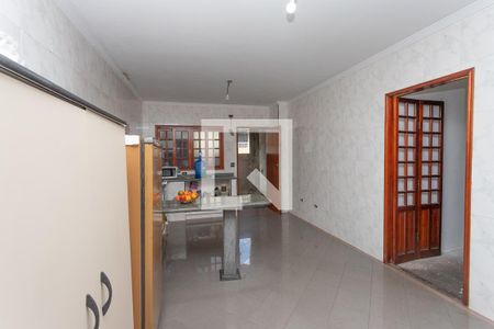 Casa à venda com 431m², 4 quartos e 8 vagas Casa à venda com 431m², 4 quartos e 8 vagasCozinha