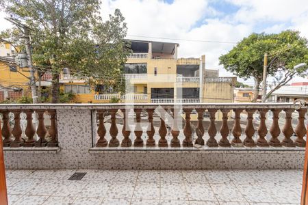 Casa à venda com 431m², 4 quartos e 8 vagas Casa à venda com 431m², 4 quartos e 8 vagasVaranda do quarto 4 - suíte