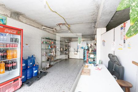 Casa à venda com 431m², 4 quartos e 8 vagas Casa à venda com 431m², 4 quartos e 8 vagasGaragem