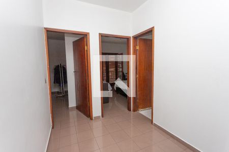 Casa à venda com 431m², 4 quartos e 8 vagas Casa à venda com 431m², 4 quartos e 8 vagasHall dos quartos