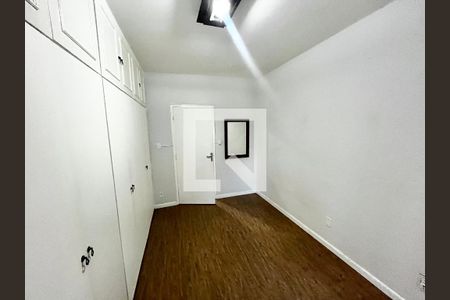 Quarto 1 de apartamento para alugar com 2 quartos, 68m² em Vila Pauliceia, São Paulo