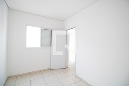 Quarto 2 de casa para alugar com 2 quartos, 50m² em Vila Antonio, São Paulo
