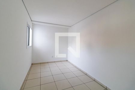 Quarto 1 de casa para alugar com 2 quartos, 50m² em Vila Antonio, São Paulo