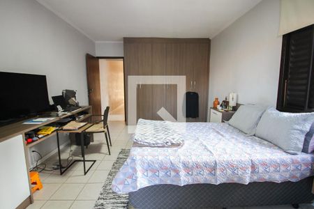 Casa à venda com 116m², 3 quartos e 3 vagasquarto 3
